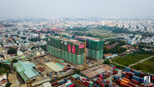 
Sau khi bàn giao dự án Him Lam Phú An, công ty Him Lam Land sắp tới sẽ tung ra thị trường hơn 1.000 căn hộ vừa túi tiền mới cũng tọa lại tại khu vực quận 2.

